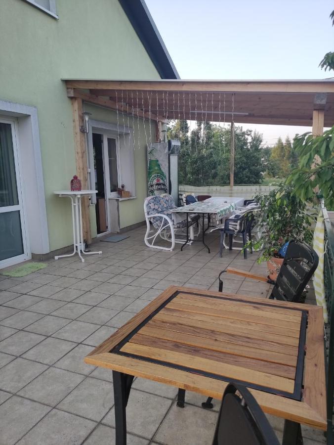 Homestay Strozowka Горлице Экстерьер фото