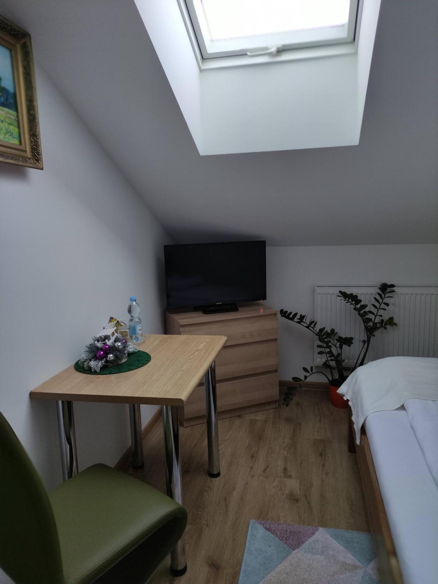 Homestay Strozowka Горлице Экстерьер фото